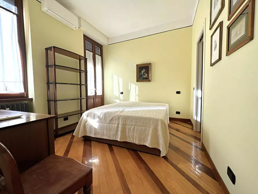 Immagine 33 di Attico in affitto  in Illiria a Roma