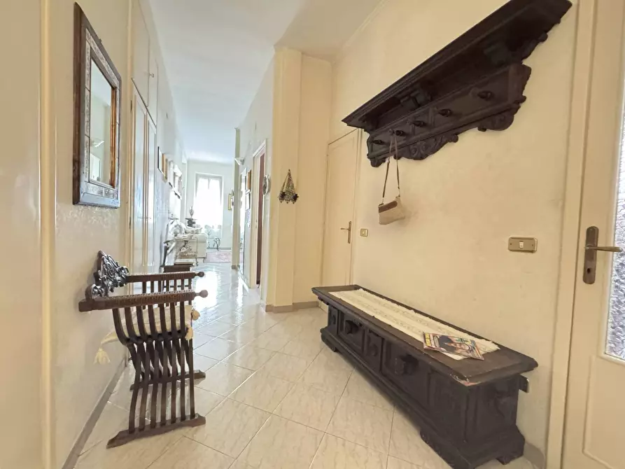 Immagine 3 di Appartamento in vendita  in via Matera a Roma