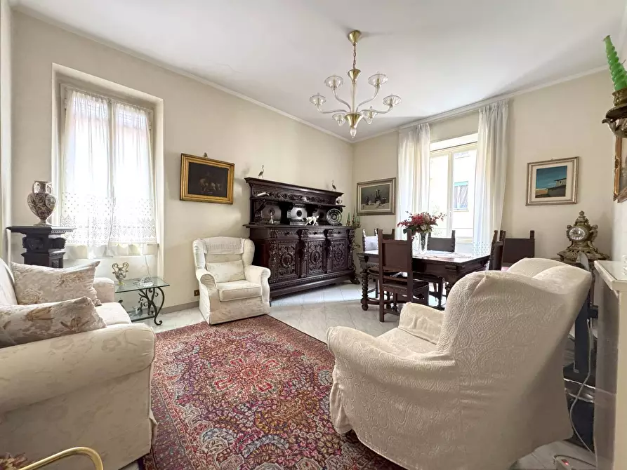 Immagine 9 di Appartamento in vendita  in via Matera a Roma