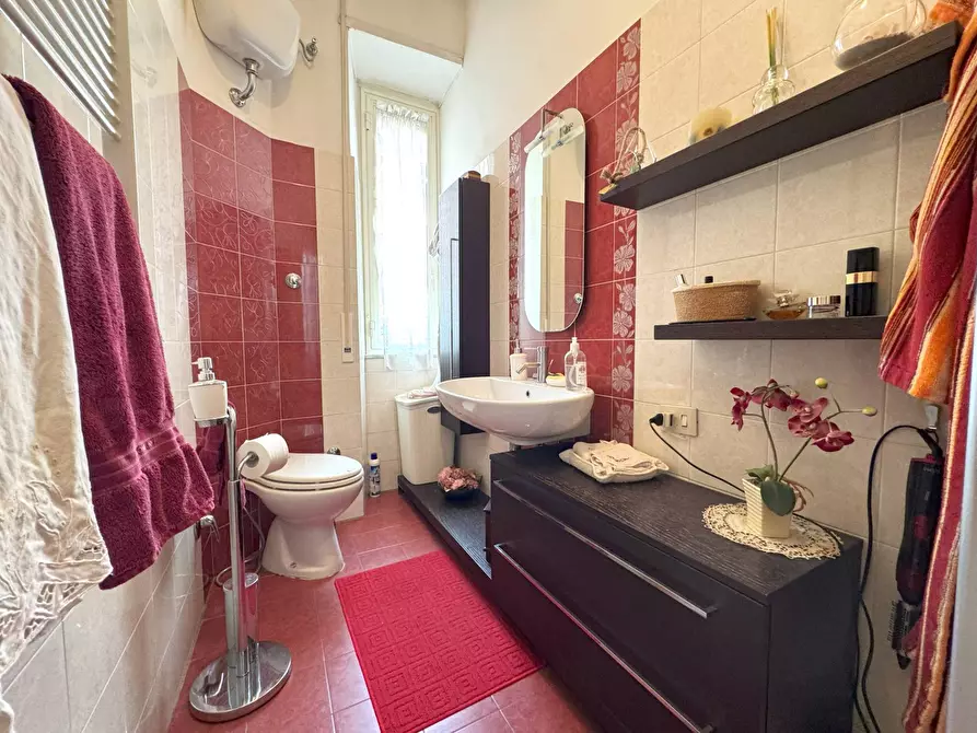 Immagine 28 di Appartamento in vendita  in via Matera a Roma
