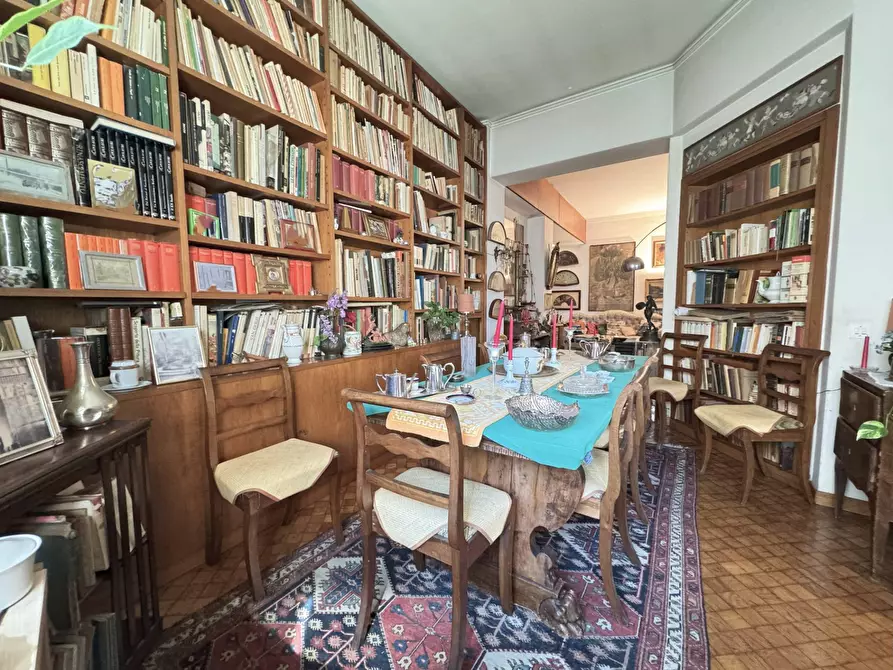 Immagine 13 di Appartamento in vendita  in Via Antonio Gramsci a Roma