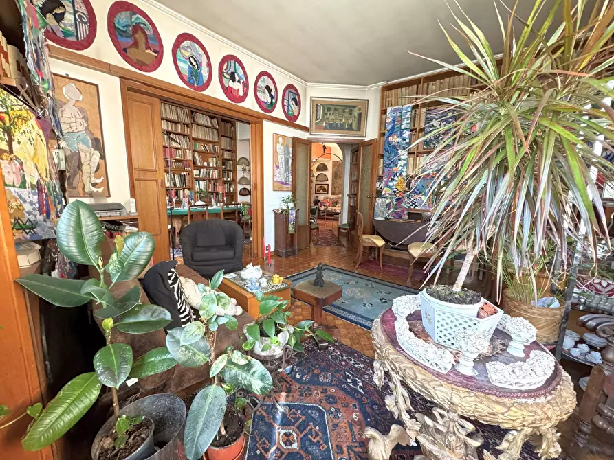 Immagine 15 di Appartamento in vendita  in Via Antonio Gramsci a Roma