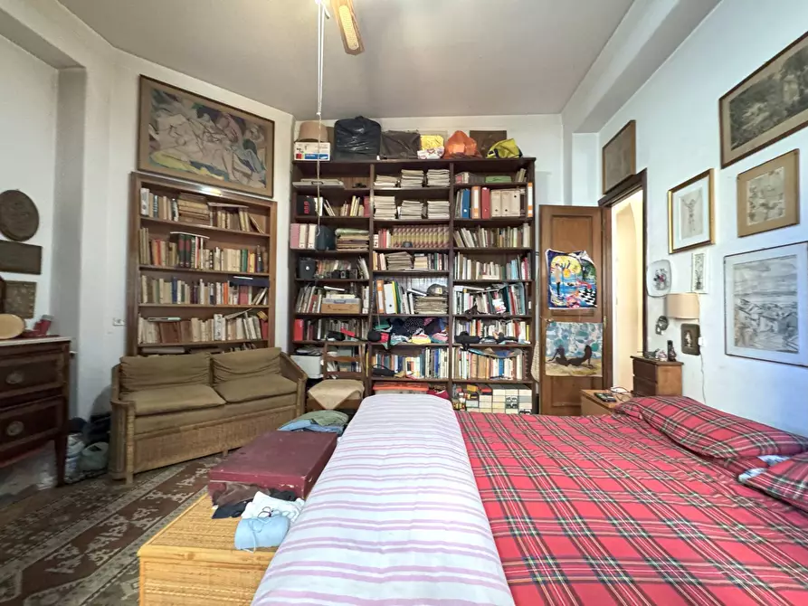 Immagine 21 di Appartamento in vendita  in Via Antonio Gramsci a Roma