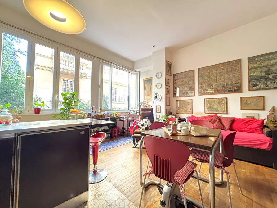 Immagine 30 di Appartamento in vendita  in Via Antonio Gramsci a Roma