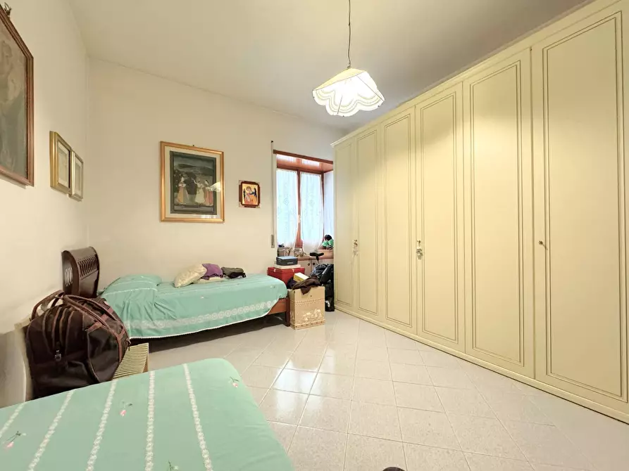 Immagine 14 di Appartamento in vendita  in Via Tracia a Roma