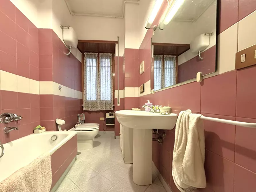 Immagine 28 di Appartamento in vendita  in Via Tracia a Roma