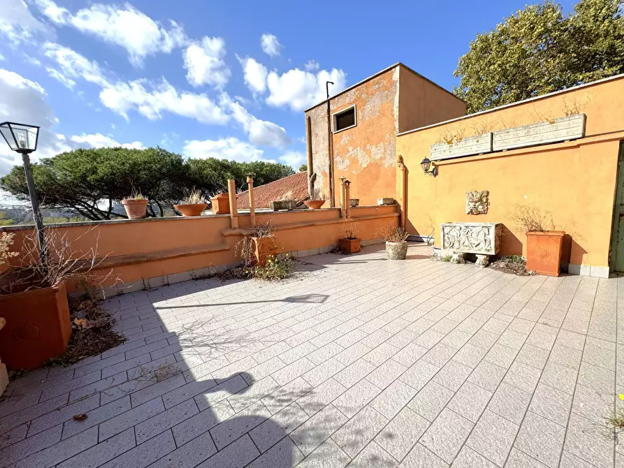 Immagine 40 di Appartamento in vendita  in Cilicia a Roma