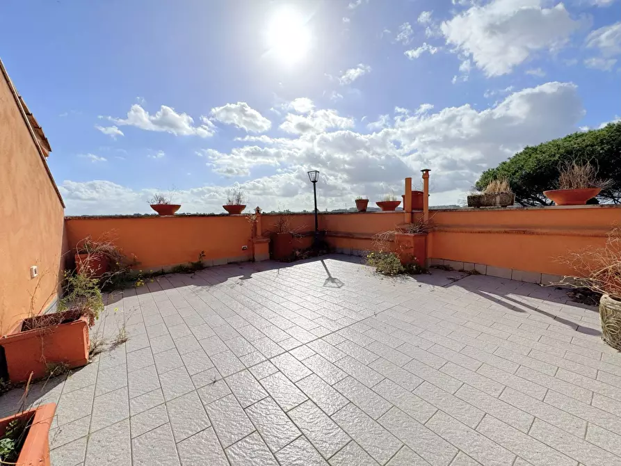 Immagine 41 di Appartamento in vendita  in Cilicia a Roma