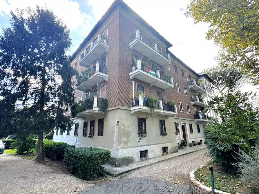 Immagine 46 di Appartamento in vendita  in Cilicia a Roma