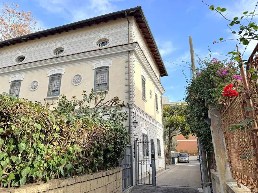 Immagine 3 di Attico in vendita  in Bobbio a Roma