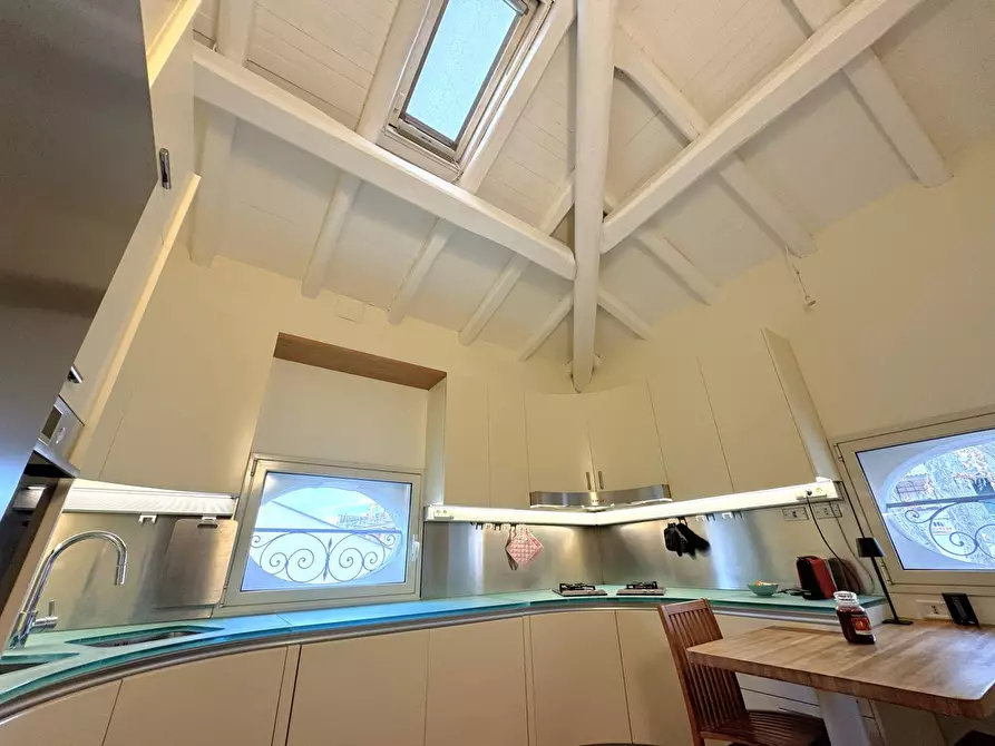 Immagine 15 di Attico in vendita  in Bobbio a Roma