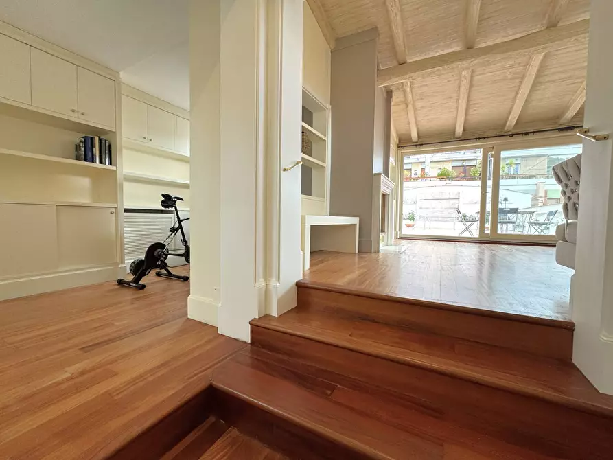 Immagine 29 di Attico in vendita  in Bobbio a Roma