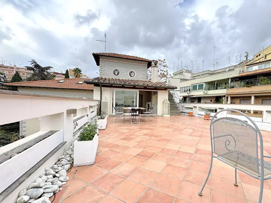 Immagine 40 di Attico in vendita  in Bobbio a Roma