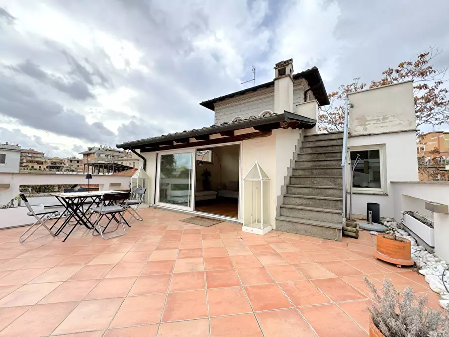 Immagine 42 di Attico in vendita  in Bobbio a Roma