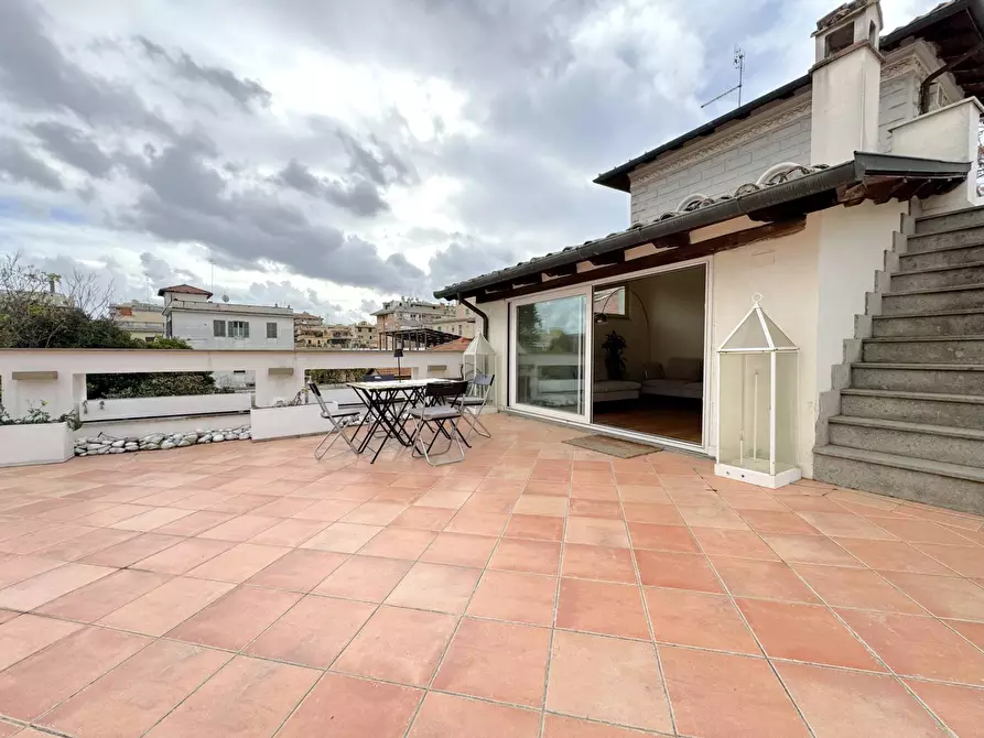 Immagine 43 di Attico in vendita  in Bobbio a Roma