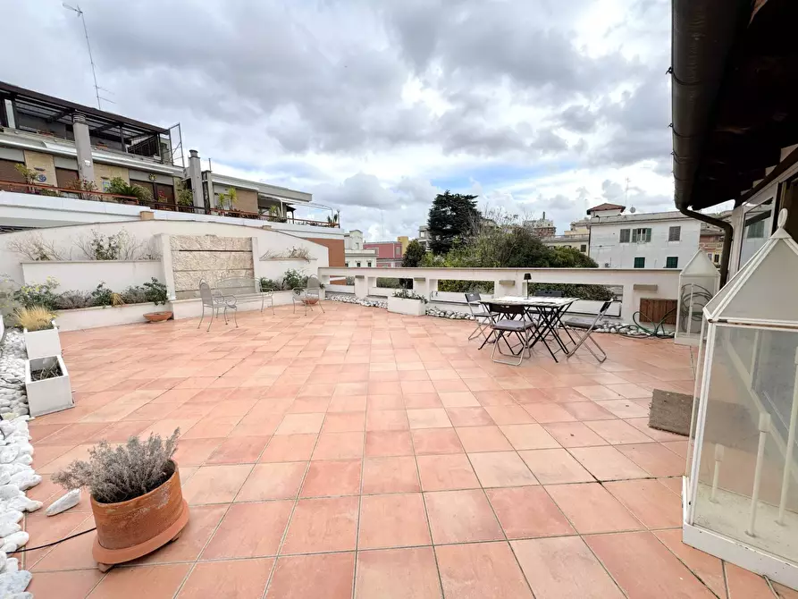 Immagine 44 di Attico in vendita  in Bobbio a Roma