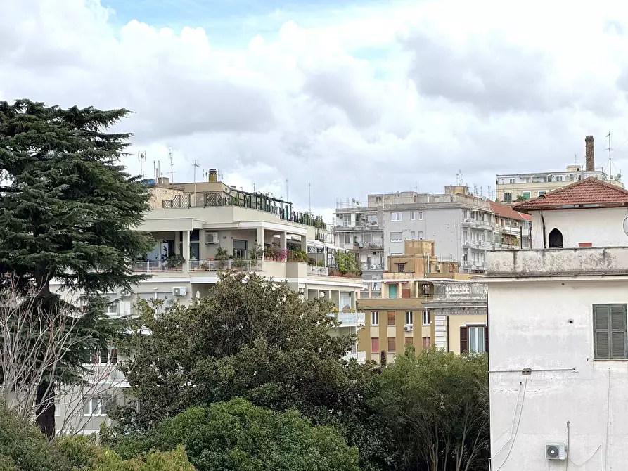 Immagine 53 di Attico in vendita  in Bobbio a Roma