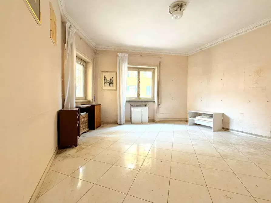 Immagine 12 di Appartamento in vendita  in Via Gallia 10 a Roma