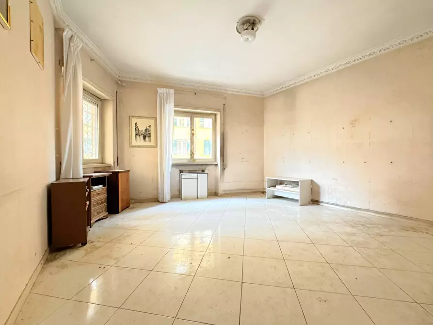 Immagine 14 di Appartamento in vendita  in Via Gallia 10 a Roma