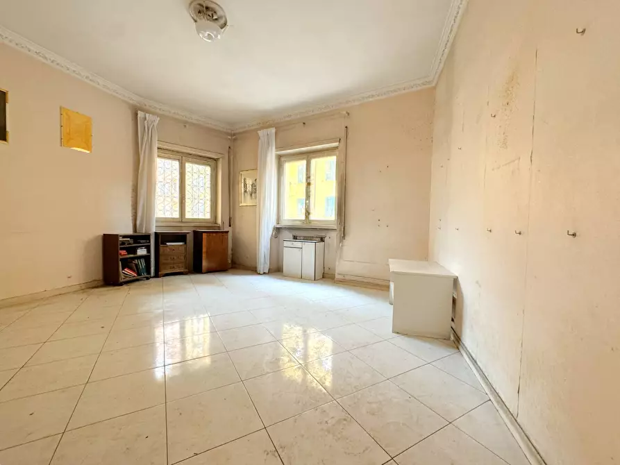 Immagine 15 di Appartamento in vendita  in Via Gallia 10 a Roma