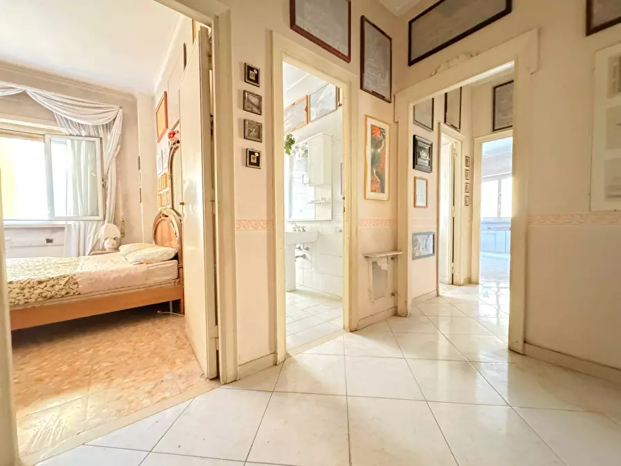 Immagine 24 di Appartamento in vendita  in Via Gallia 10 a Roma