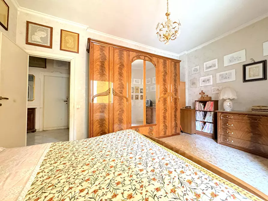 Immagine 25 di Appartamento in vendita  in Via Gallia 10 a Roma