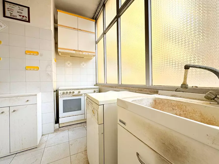 Immagine 33 di Appartamento in vendita  in Via Gallia 10 a Roma