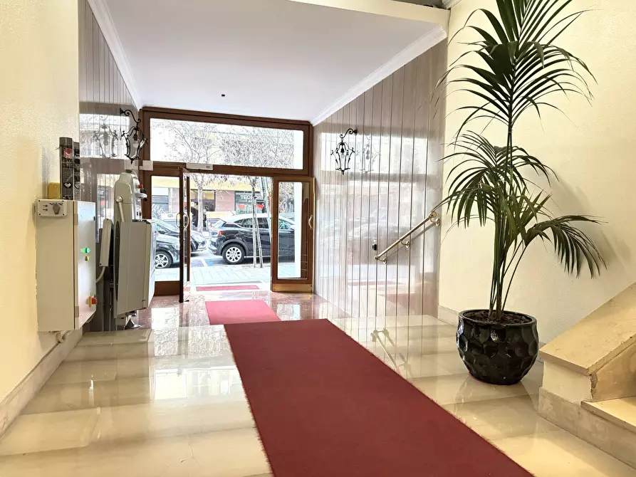 Immagine 41 di Appartamento in vendita  in Via Gallia 10 a Roma