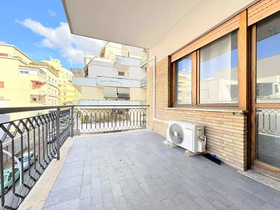 Immagine 19 di Appartamento in vendita  in Via Michele Amari a Roma