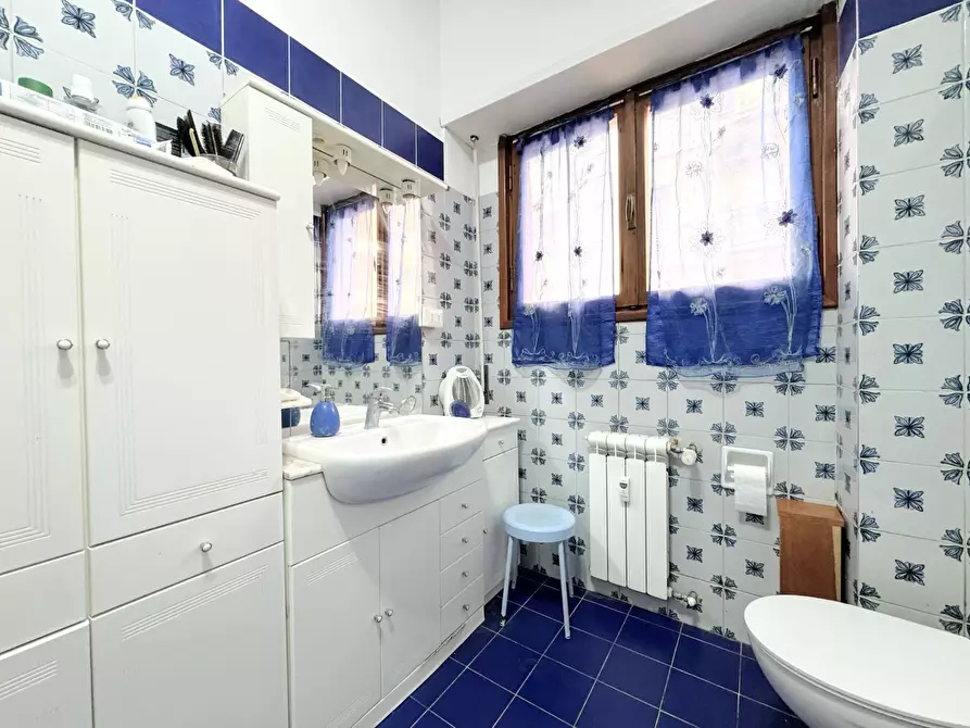 Immagine 32 di Appartamento in vendita  in Via Michele Amari a Roma