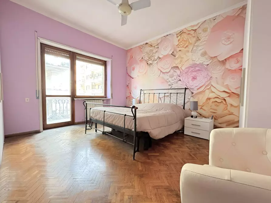 Immagine 38 di Appartamento in vendita  in Via Michele Amari a Roma