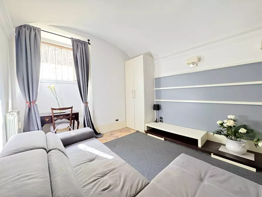 Immagine 10 di Appartamento in vendita  in Via Giuseppe La Farina a Roma