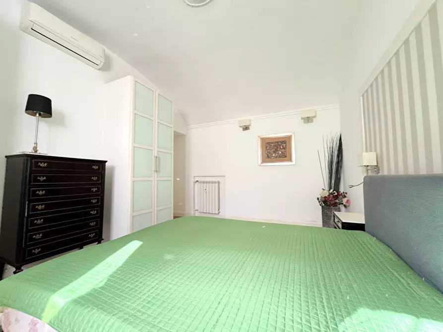 Immagine 18 di Appartamento in vendita  in Via Giuseppe La Farina a Roma