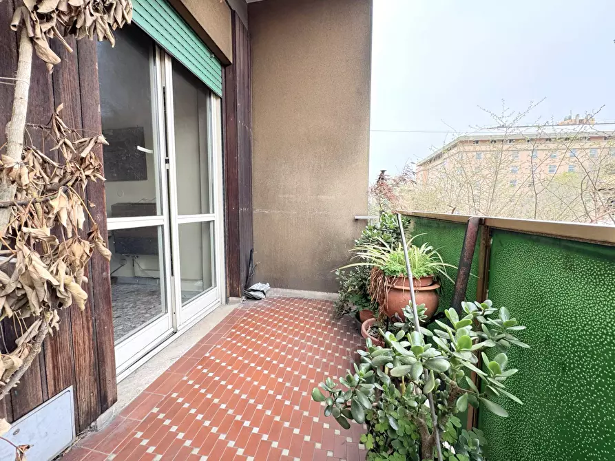 Immagine 19 di Appartamento in vendita  in via Santa Croce in Gerusalemme a Roma