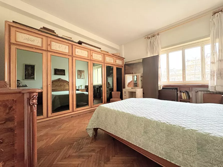 Immagine 25 di Appartamento in vendita  in via Santa Croce in Gerusalemme a Roma