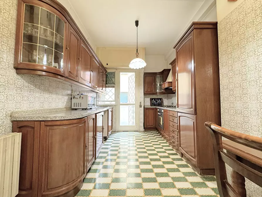 Immagine 34 di Appartamento in vendita  in via Santa Croce in Gerusalemme a Roma