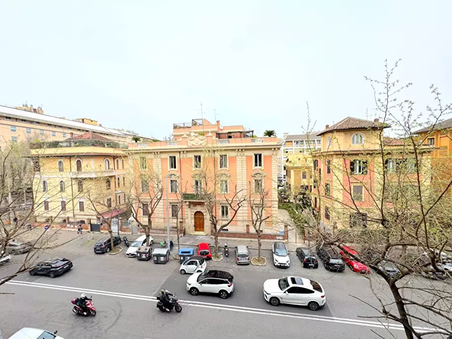 Immagine 43 di Appartamento in vendita  in via Santa Croce in Gerusalemme a Roma