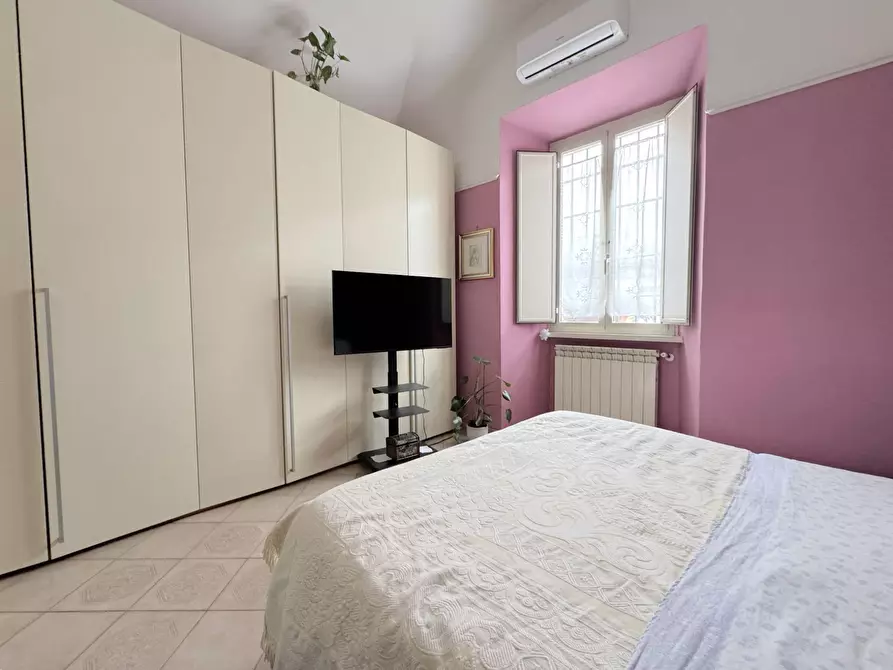 Immagine 17 di Casa indipendente in vendita  in Via villani a Roma