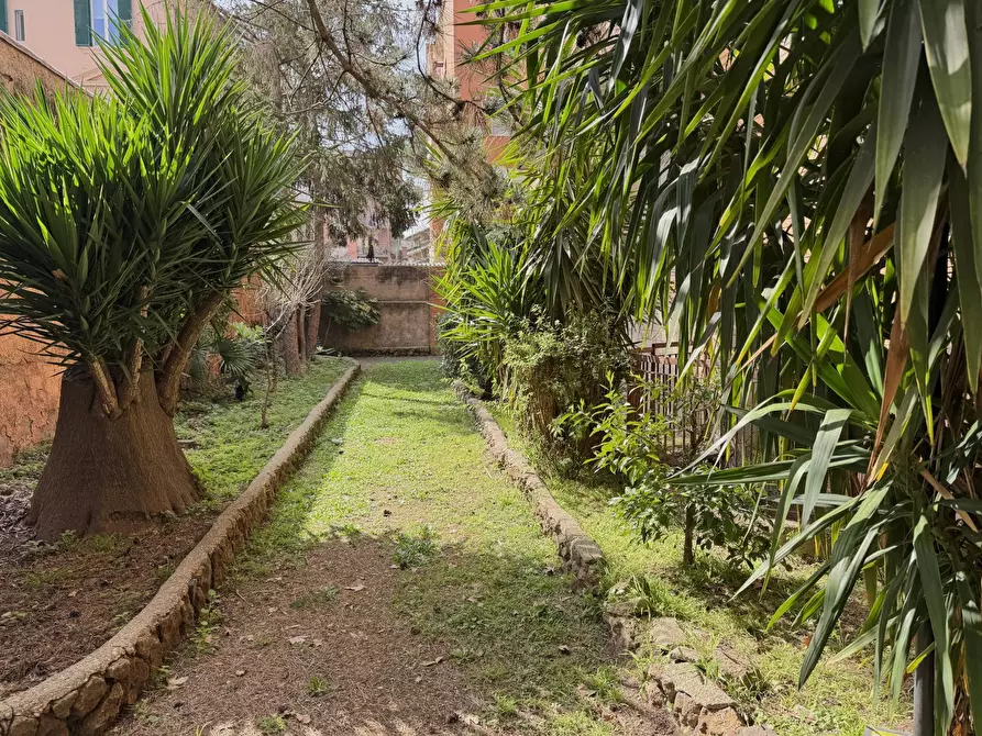 Immagine 23 di Appartamento in vendita  in Cappadocia a Roma