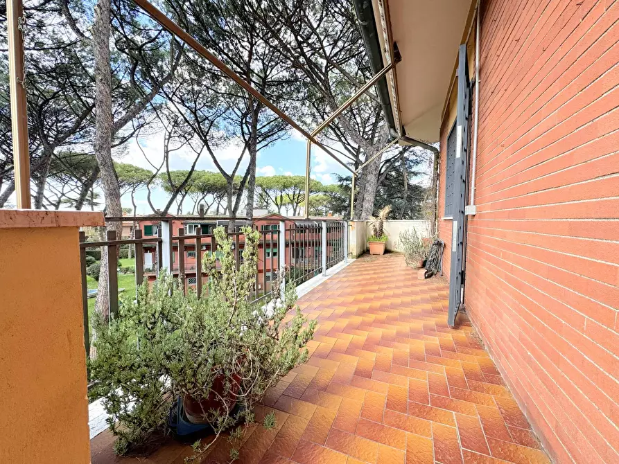 Immagine 12 di Appartamento in vendita  in Via Di San Tarcisio a Roma