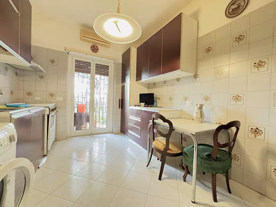 Immagine 16 di Appartamento in vendita  in Via Di San Tarcisio a Roma