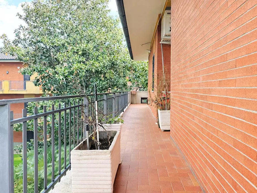 Immagine 23 di Appartamento in vendita  in Via Di San Tarcisio a Roma