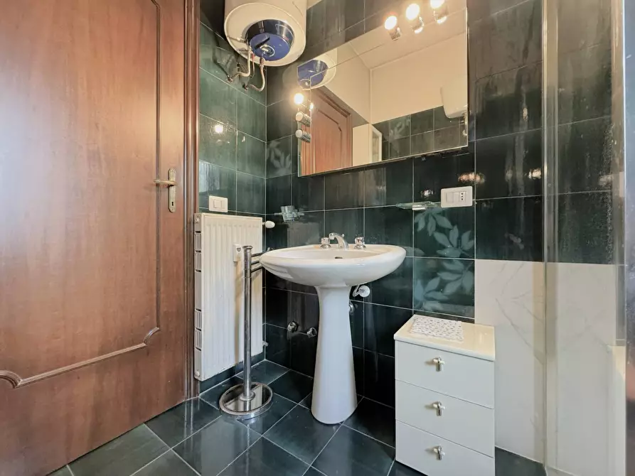 Immagine 34 di Appartamento in vendita  in Via Di San Tarcisio a Roma