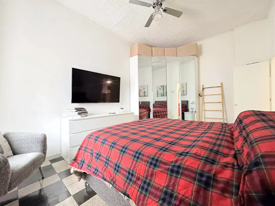 Immagine 14 di Appartamento in vendita  in Acaia a Roma