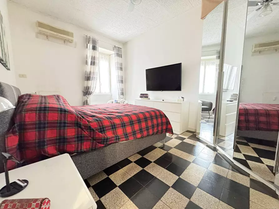 Immagine 15 di Appartamento in vendita  in Acaia a Roma