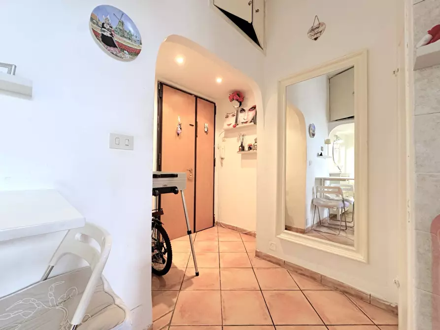 Immagine 21 di Appartamento in vendita  in Acaia a Roma