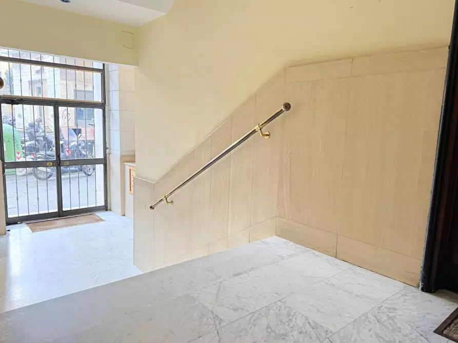 Immagine 22 di Appartamento in vendita  in Acaia a Roma