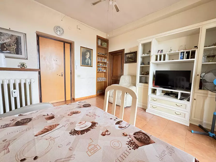 Immagine 5 di Attico in vendita  in Via Amulio a Roma