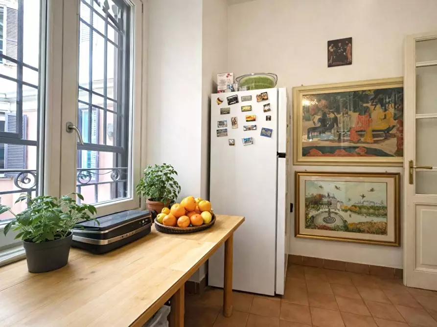 Immagine 30 di Appartamento in vendita  in via umberto biancamano a Roma