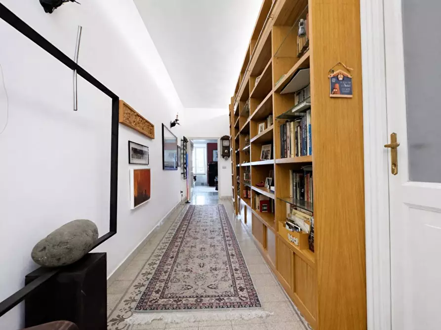Immagine 38 di Appartamento in vendita  in via umberto biancamano a Roma